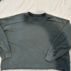 Cropped Crewneck